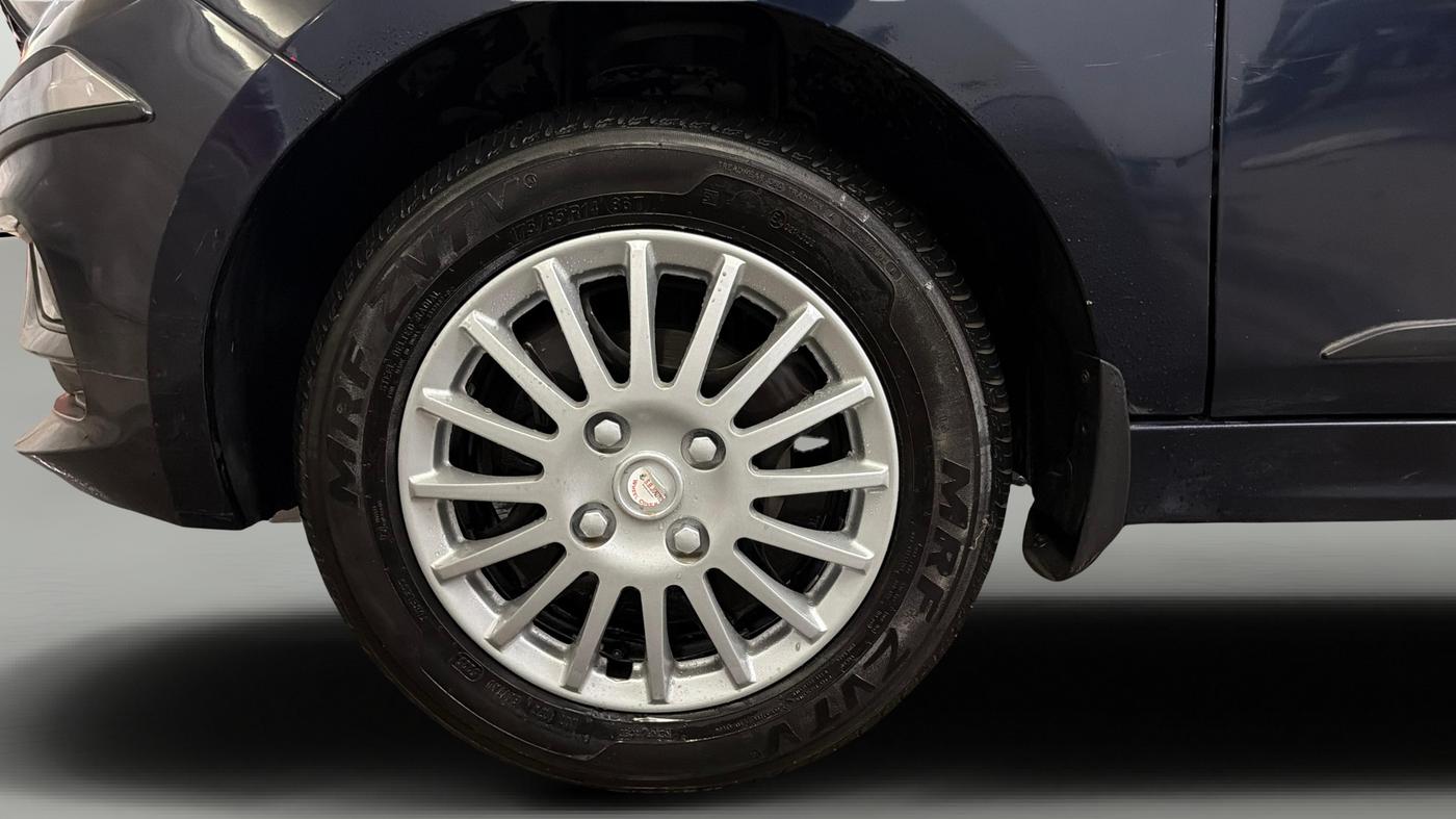 2022 Tata TIGOR XZ PLUS CNG, CNG, Manual, 86,596 km, Left Front Wheel
