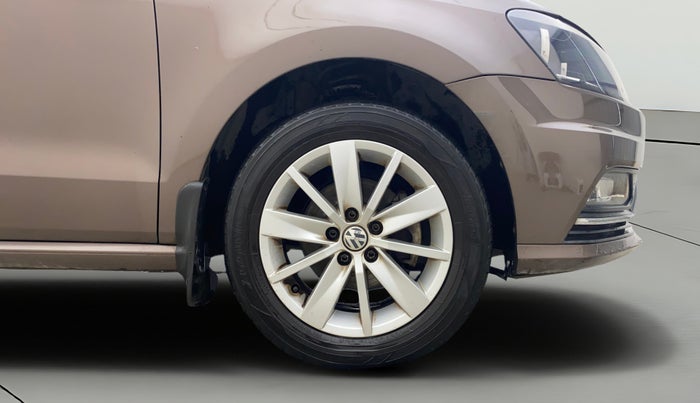 2016 Volkswagen Ameo HIGHLINE DSG 1.5 DIESEL , Diesel, Automatic, 64,960 km, Right Front Wheel