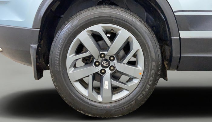 2022 Tata Safari XT PLUS, Diesel, Manual, 39,402 km, Right Rear Wheel