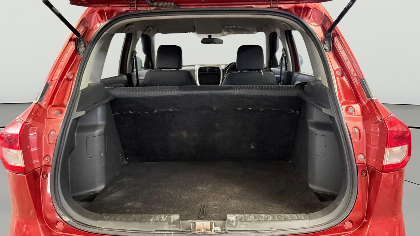 2018 Maruti Vitara Brezza LDI, Diesel, Manual, 1,32,045 km, Boot Open Zoomed View