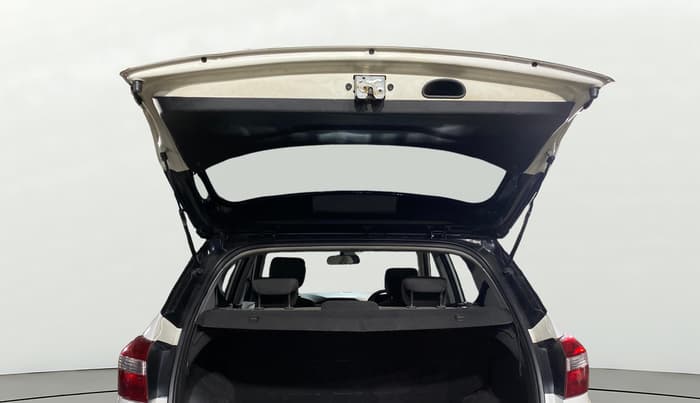 2017 Hyundai Creta SX PLUS 1.6 PETROL, Petrol, Manual, 91,198 km, Boot Door Open