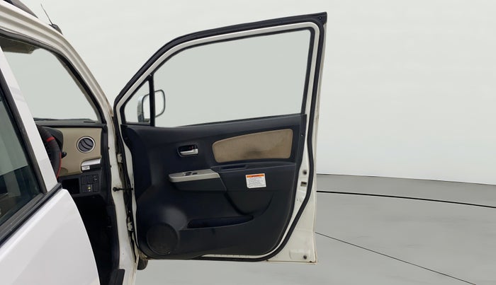 2018 Maruti Wagon R 1.0 LXI CNG, CNG, Manual, 69,441 km, RHS Front Door