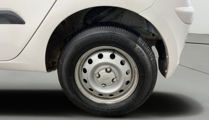 2014 Hyundai i10 MAGNA 1.1, Petrol, Manual, 22,155 km, Left Rear Wheel