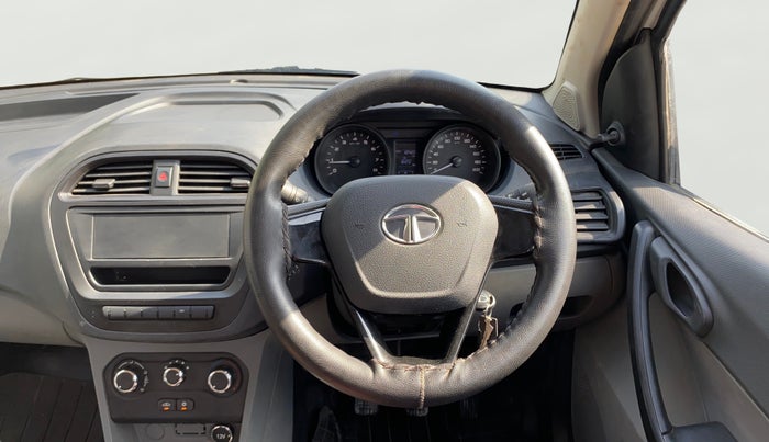 2018 Tata TIGOR XE PETROL, Petrol, Manual, 5,854 km, Steering Wheel Close Up