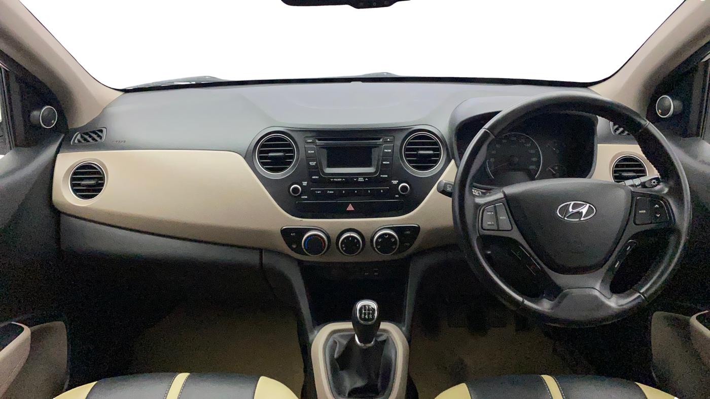 2016 Hyundai Grand i10 ASTA (O) 1.2 KAPPA VTVT, Petrol, Manual, 91,986 km, Dashboard