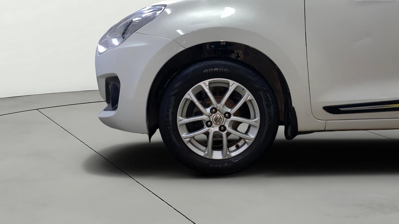 2020 Maruti Swift ZXI AMT, Petrol, Automatic, 33,817 km, Left Front Wheel