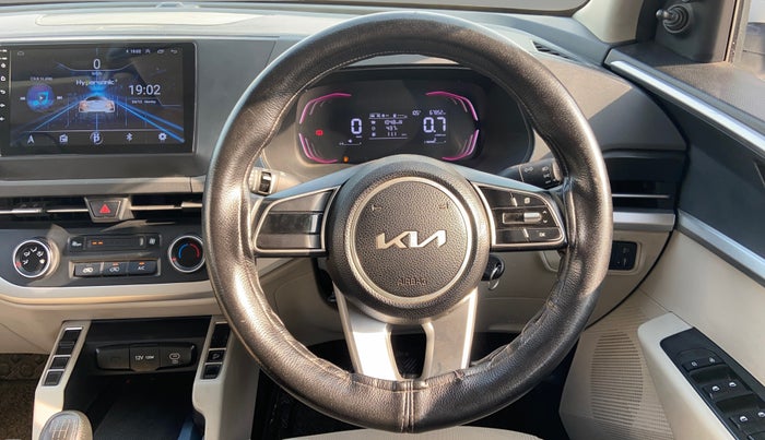 2022 KIA CARENS PREMIUM 1.4 PETROL 7 STR, Petrol, Manual, 67,834 km, Steering Wheel Close Up