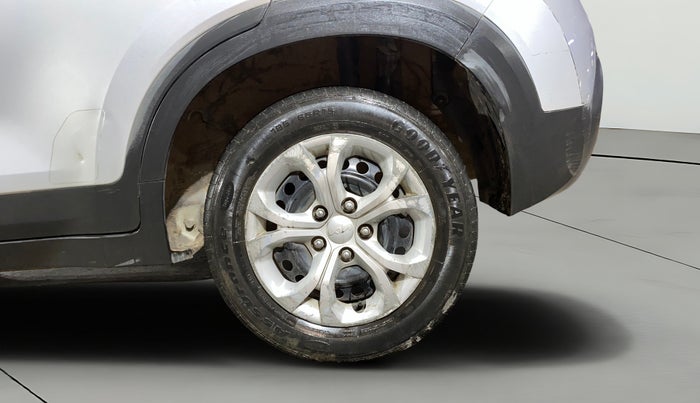 2022 KIA SONET HTE 1.5, Diesel, Manual, 35,394 km, Left Rear Wheel