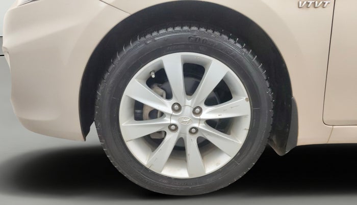 2012 Hyundai Verna FLUIDIC 1.6 VTVT SX, Petrol, Manual, 18,212 km, Left Front Wheel