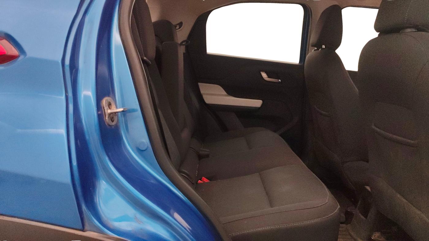2021 Tata PUNCH CREATIVE  1.2 RTN DUAL TONE, Petrol, Manual, 30,571 km, Right Side Rear Door Cabin