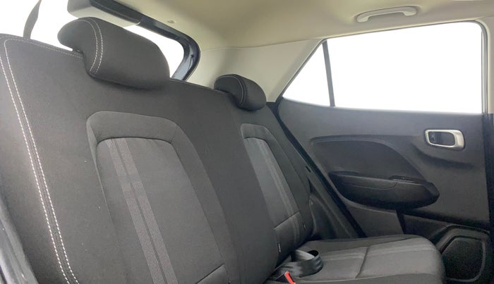 2019 Hyundai VENUE SX PLUS 1.0 TURBO DCT, Petrol, Automatic, 62,026 km, Right Side Rear Door Cabin