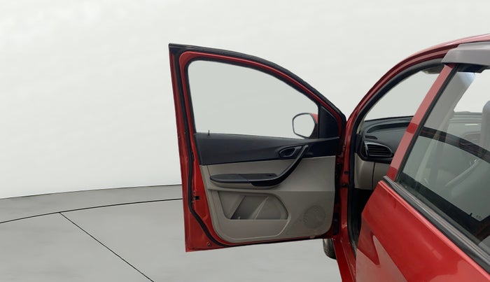 2019 Tata Tiago XT PETROL, Petrol, Manual, 86,264 km, LHS Front Door