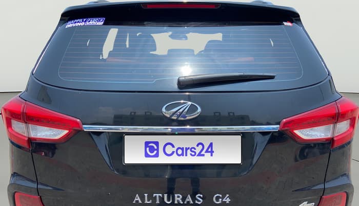 2019 Mahindra ALTURAS G4 4WD AT, Diesel, Automatic, 1,43,089 km, Rear Windshield