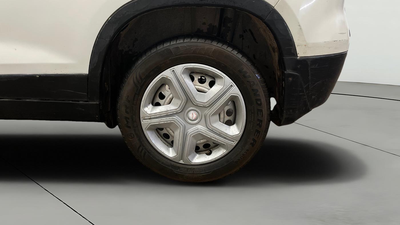 2021 Maruti Vitara Brezza LXI, Petrol, Manual, 73,786 km, Left Rear Wheel