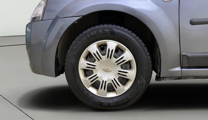 2013 Mahindra Verito 1.5 D4, Diesel, Manual, 1,27,281 km, Left Front Wheel