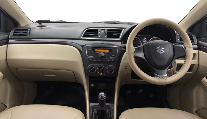 2016 Maruti Ciaz VXI+, Petrol, Manual, 35,074 km, Dashboard