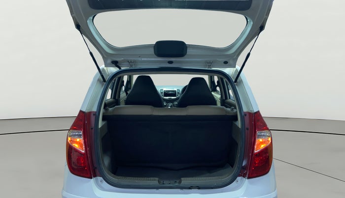 2015 Hyundai i10 MAGNA 1.1, Petrol, Manual, 1,00,643 km, Boot Open Zoomed View