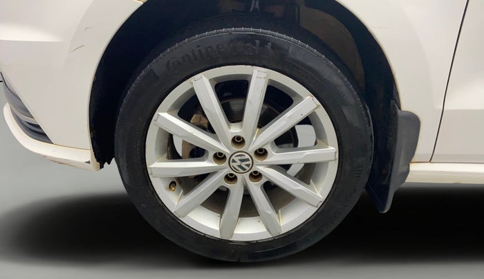 2017 Volkswagen Ameo HIGHLINE1.2L, Petrol, Manual, 1,02,380 km, Left Front Wheel