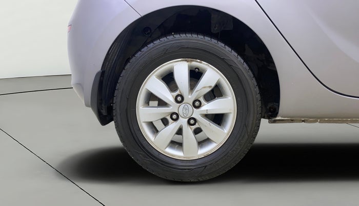 2012 Hyundai i20 ASTA 1.2, Petrol, Manual, 71,709 km, Right Rear Wheel