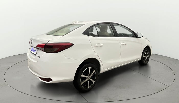 2020 Toyota YARIS G MT, Petrol, Manual, 96,203 km, Right Back Diagonal