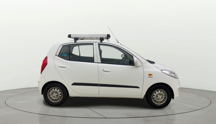 2015 Hyundai i10 MAGNA 1.1, CNG, Manual, 68,805 km, Right Side View