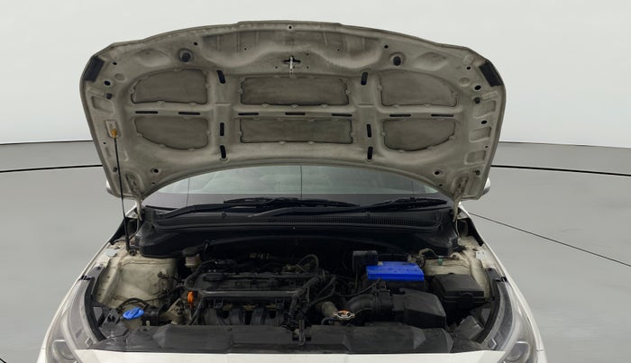 2022 Hyundai NEW I20 ASTA 1.2 MT, Petrol, Manual, 64,373 km, Open Bonet