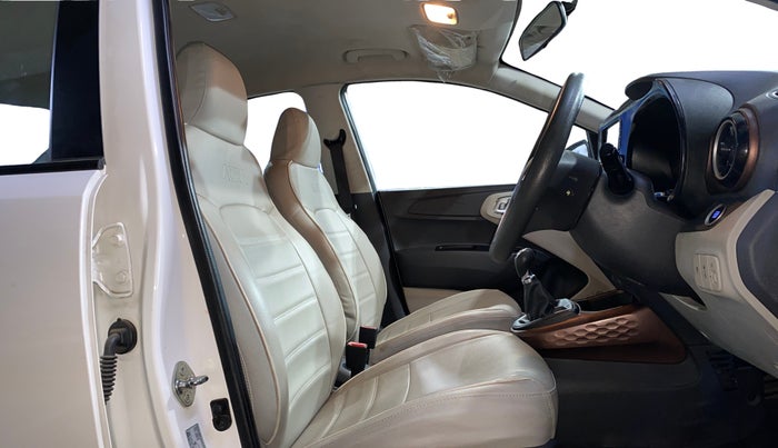 2023 Hyundai AURA SX 1.2 CNG, CNG, Manual, 41,204 km, Right Side Front Door Cabin