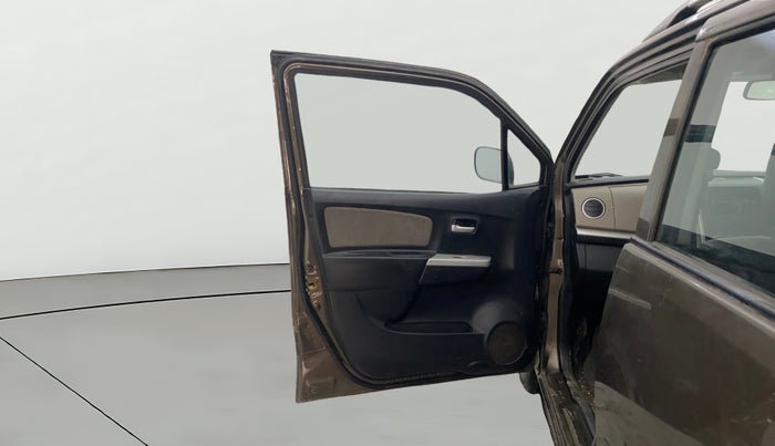 2017 Maruti Wagon R 1.0 LXI CNG, CNG, Manual, 84,524 km, LHS Front Door