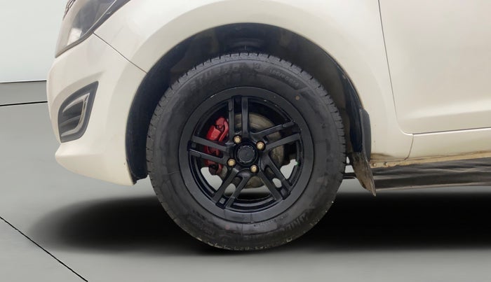 2013 Hyundai i20 MAGNA 1.2, Petrol, Manual, 73,013 km, Left Front Wheel