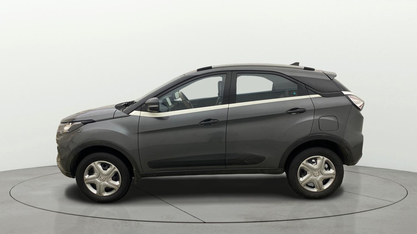 2021 Tata NEXON XMA SUNROOF PETROL, Petrol, Automatic, 59,356 km, Left Side