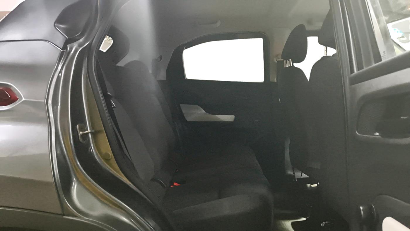 2022 Tata PUNCH PURE MT, Petrol, Manual, 78,306 km, Right Side Rear Door Cabin