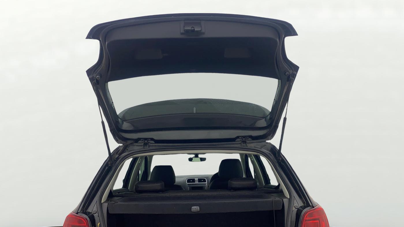 2021 Volkswagen Polo HIGHLINE PLUS 1.0L TSI AT, Petrol, Automatic, 18,556 km, Boot Door Open