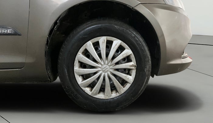 2015 Maruti Swift Dzire VXI, CNG, Manual, 72,724 km, Right Front Wheel