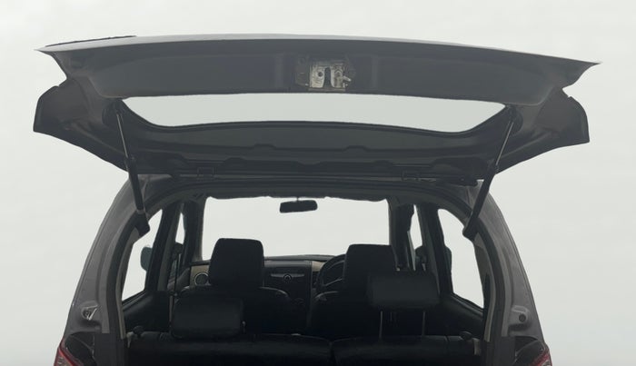 2017 Maruti Wagon R 1.0 VXI, Petrol, Manual, 33,791 km, Boot Door Open