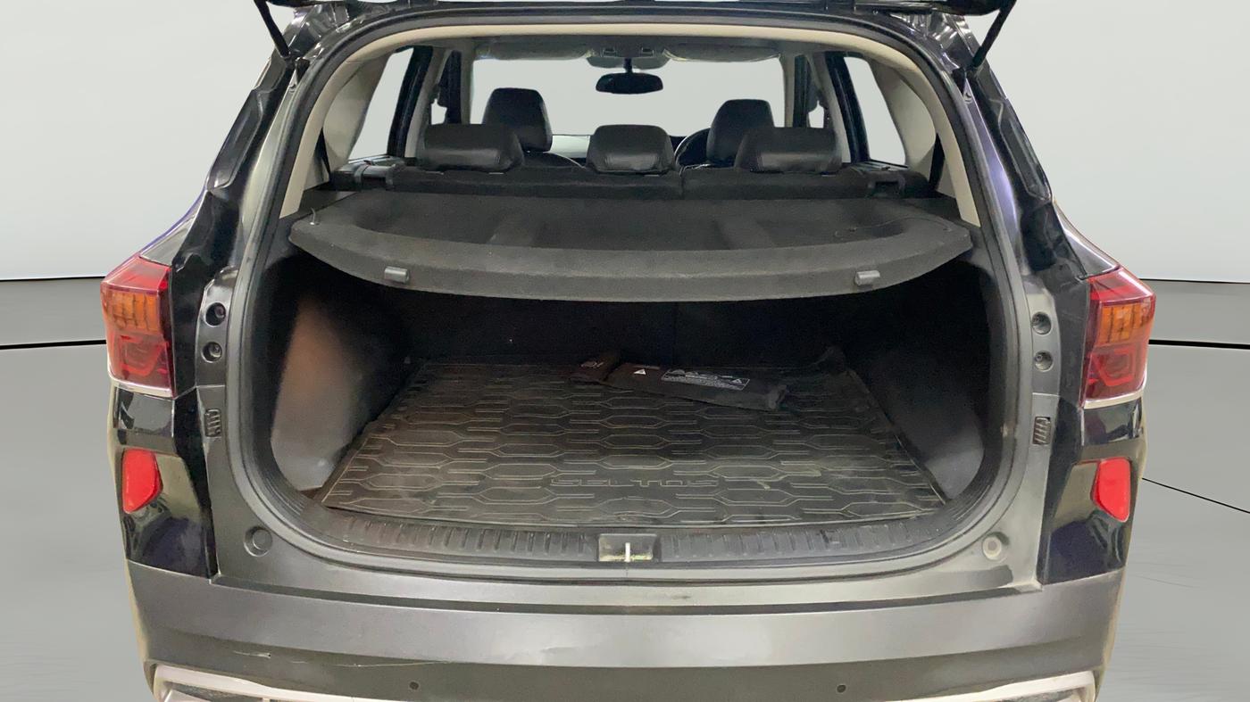 2020 KIA SELTOS HTX 1.5 PETROL, Petrol, Manual, 26,053 km, Boot Open Zoomed View