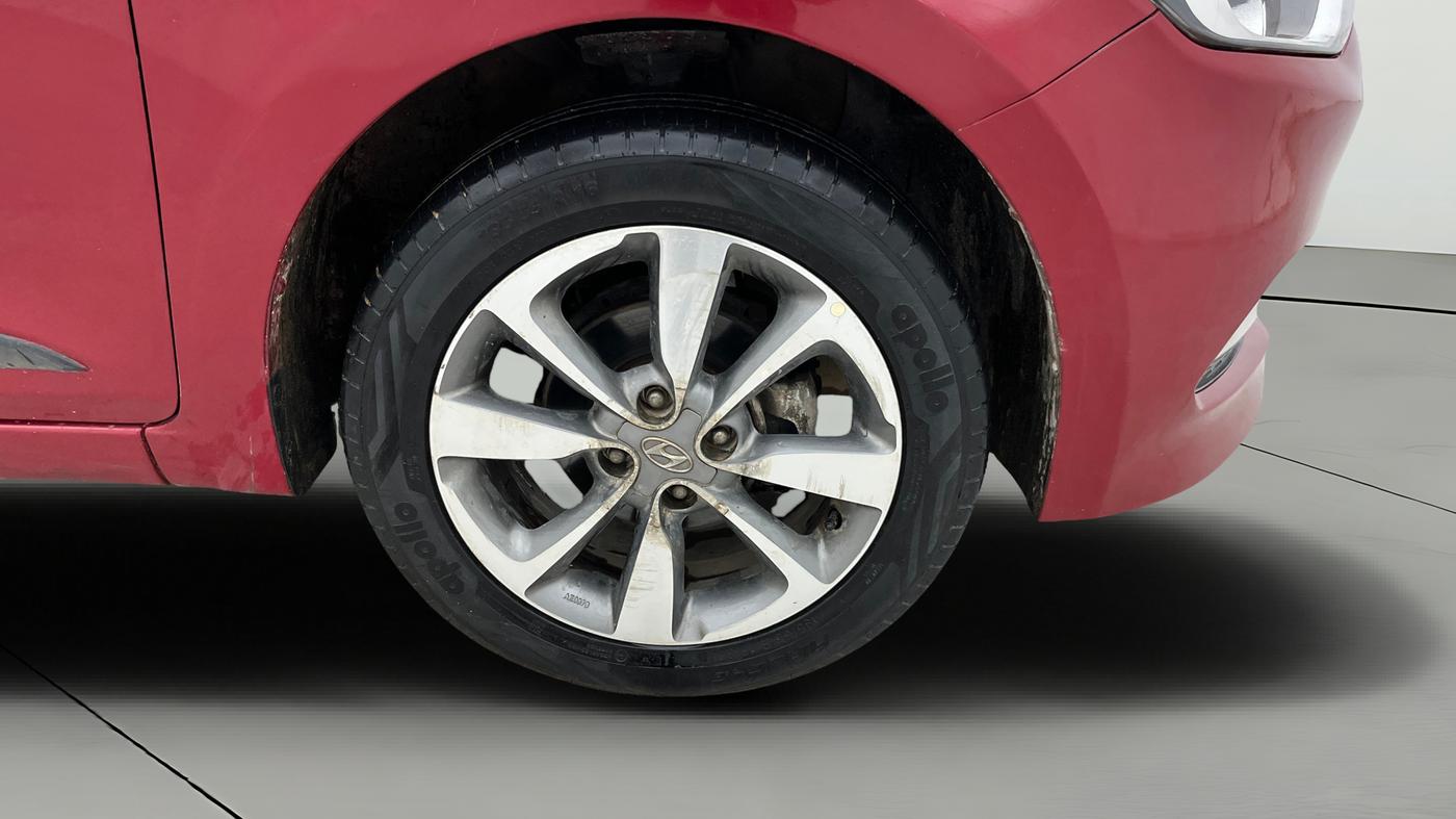 2015 Hyundai Elite i20 ASTA 1.2, Petrol, Manual, 42,116 km, Right Front Wheel