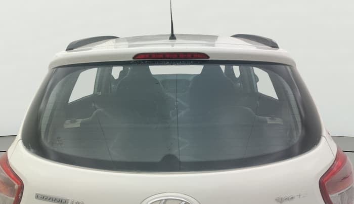 2017 Hyundai Grand i10 SPORTZ (O) 1.2 KAPPA VTVT, Petrol, Manual, 36,753 km, Rear Windshield