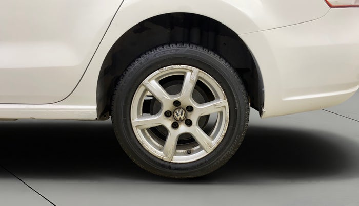 2014 Volkswagen Vento HIGHLINE DIESEL 1.6, Diesel, Manual, 80,229 km, Left Rear Wheel