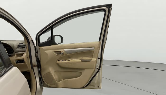 2016 Maruti Ertiga VXI CNG, CNG, Manual, 89,844 km, RHS Front Door