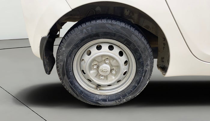 2014 Hyundai Eon ERA +, Petrol, Manual, 70,479 km, Right Rear Wheel