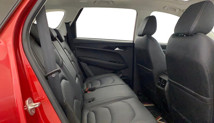2019 MG HECTOR SHARP 1.5 DCT PETROL, Petrol, Automatic, 29,730 km, Right Side Rear Door Cabin