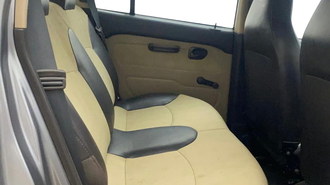 2014 Hyundai Santro Xing GLS, Petrol, Manual, 73,064 km, Right Side Rear Door Cabin