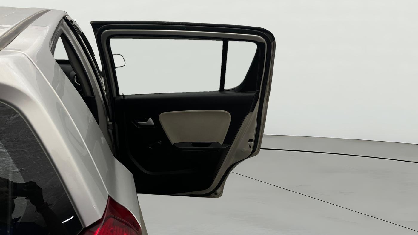 2021 Maruti Alto LXI OPT CNG, CNG, Manual, 69,756 km, RHS Rear Door