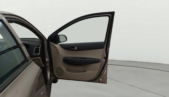 2013 Hyundai i20 ASTA 1.2, Petrol, Manual, 94,297 km, RHS Front Door