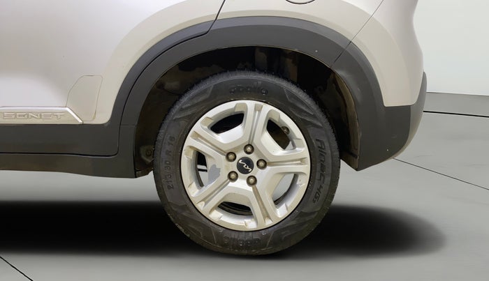 2022 KIA SONET HTK PLUS 1.0 IMT, Petrol, Manual, 75,237 km, Left Rear Wheel