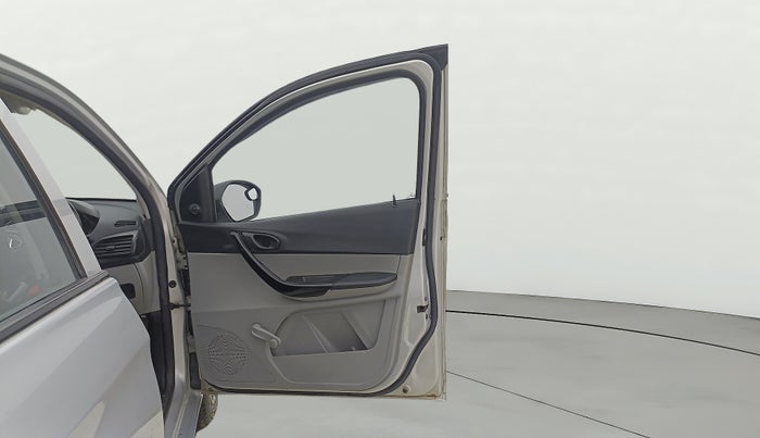 2020 Tata Tiago XE PETROL, Petrol, Manual, 55,668 km, RHS Front Door