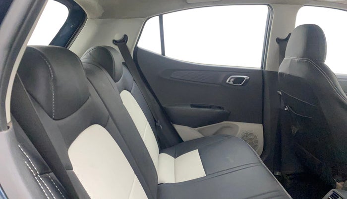 2020 Hyundai GRAND I10 NIOS SPORTZ AMT 1.2 KAPPA VTVT, Petrol, Automatic, 1,33,572 km, Right Side Rear Door Cabin