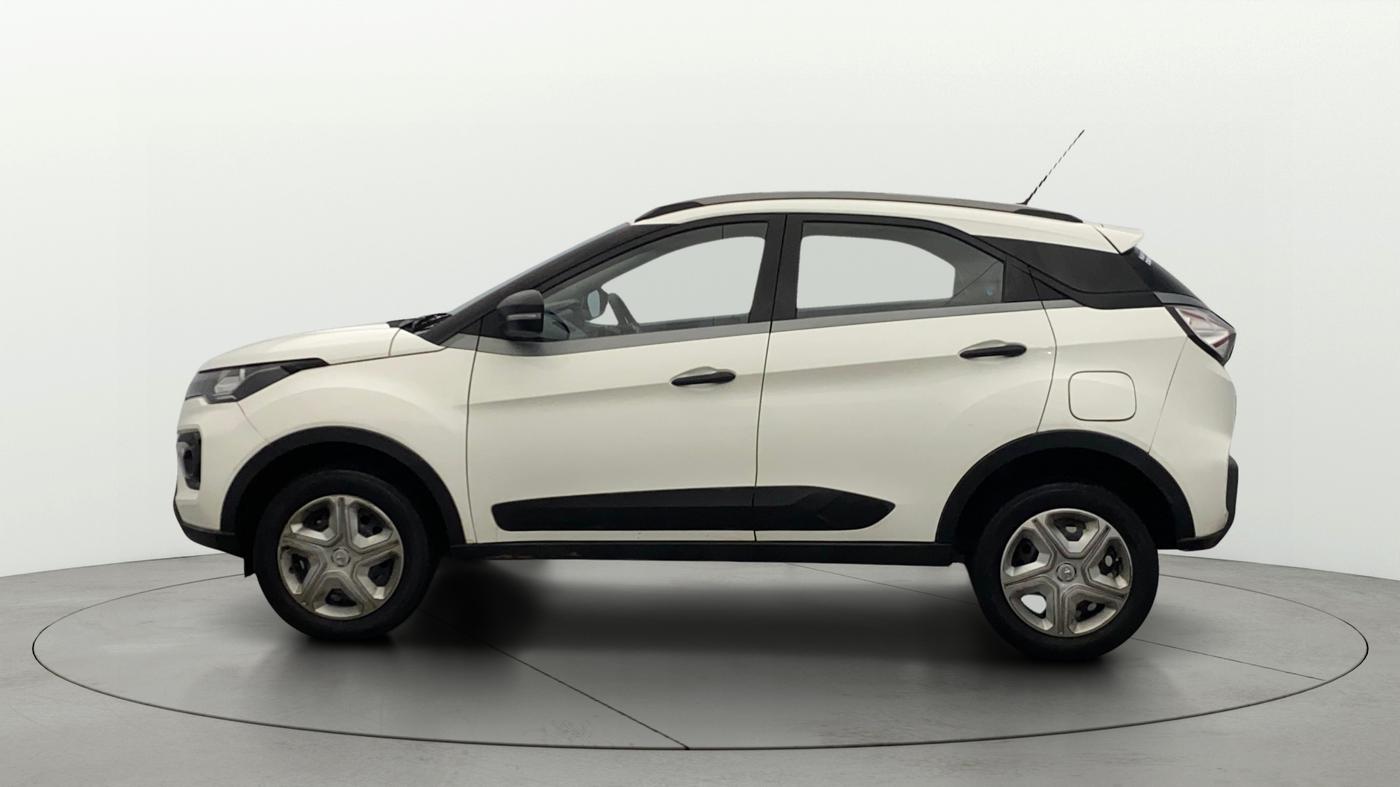 2022 Tata NEXON XM SUNROOF DIESEL, Diesel, Manual, 65,739 km, Left Side