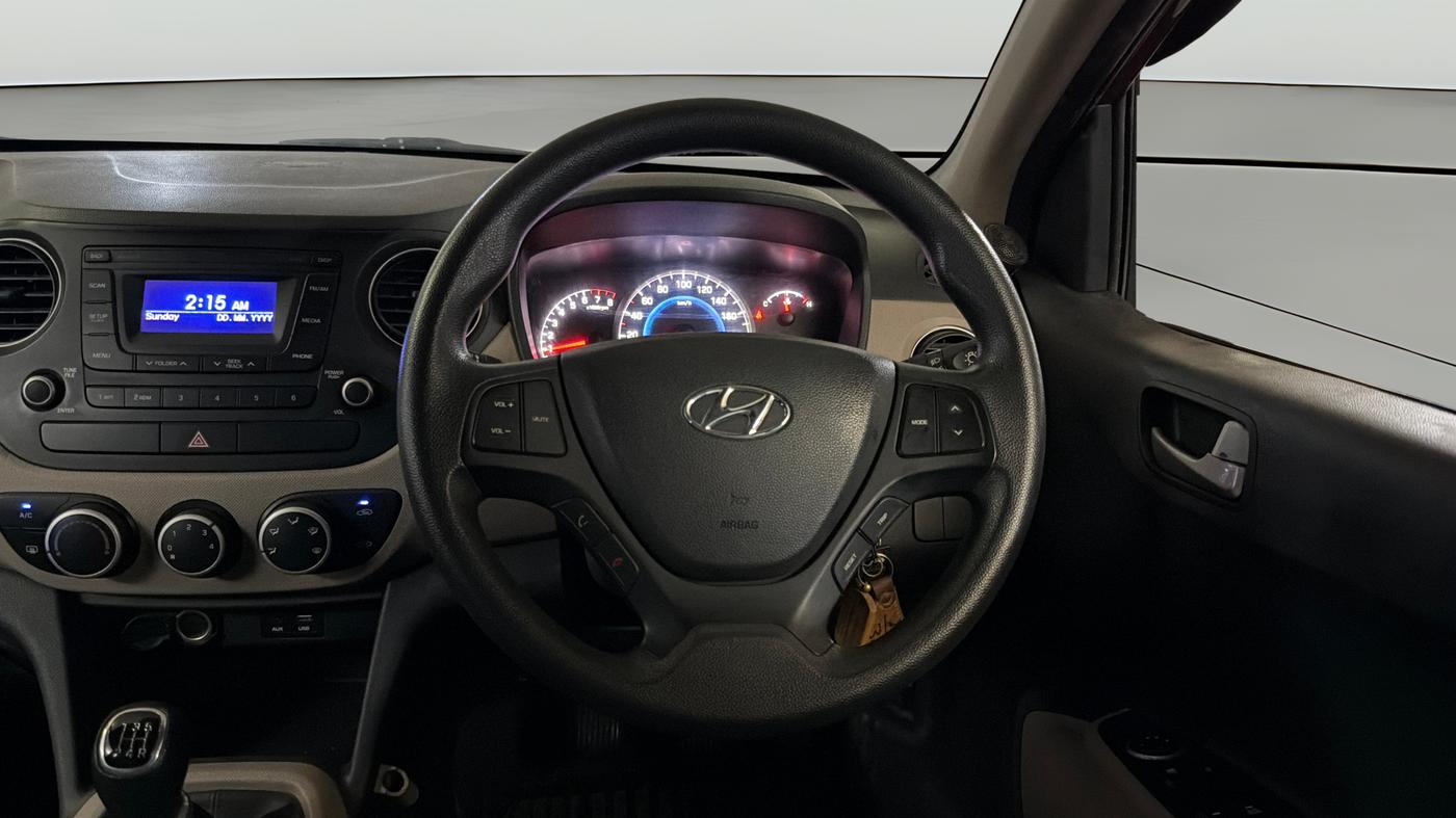 2016 Hyundai Grand i10 SPORTZ 1.2 KAPPA VTVT, Petrol, Manual, 25,434 km, Steering Wheel Close Up