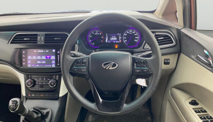 2018 Mahindra MARAZZO M8 7 STR, Diesel, Manual, 78,514 km, Steering Wheel Close Up